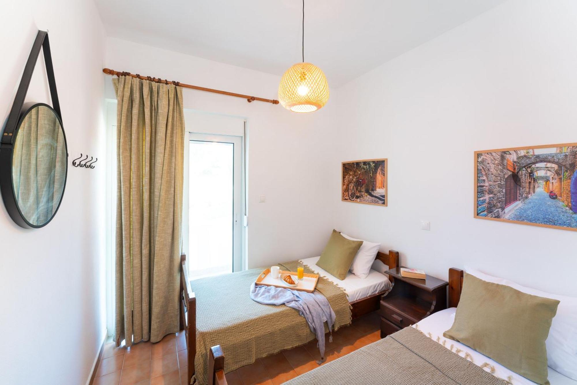 Tselios Apartments & Studios Kiotari Habitación foto
